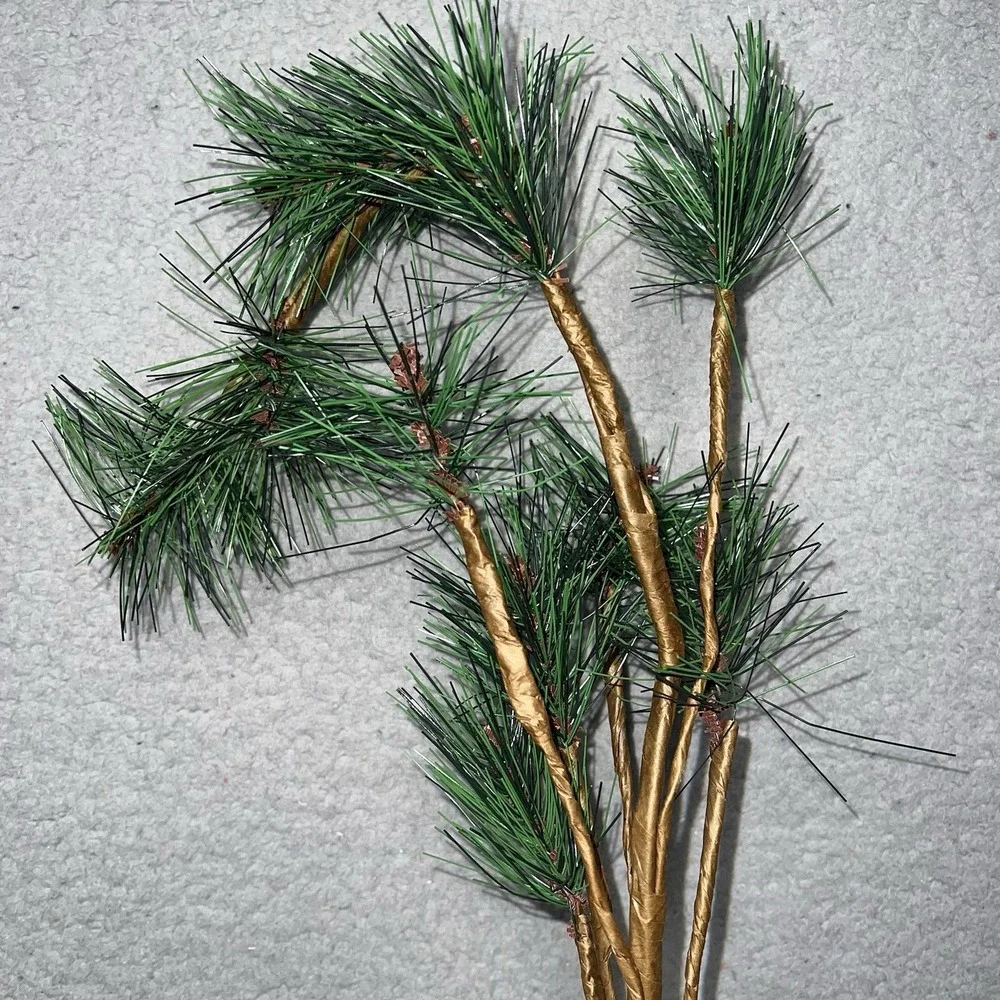 Peanuts Charlie Brown's Christmas Tree 14